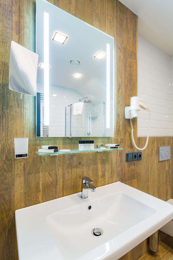 Hotel Male Versailles Karlovy Vary Bagian luar foto